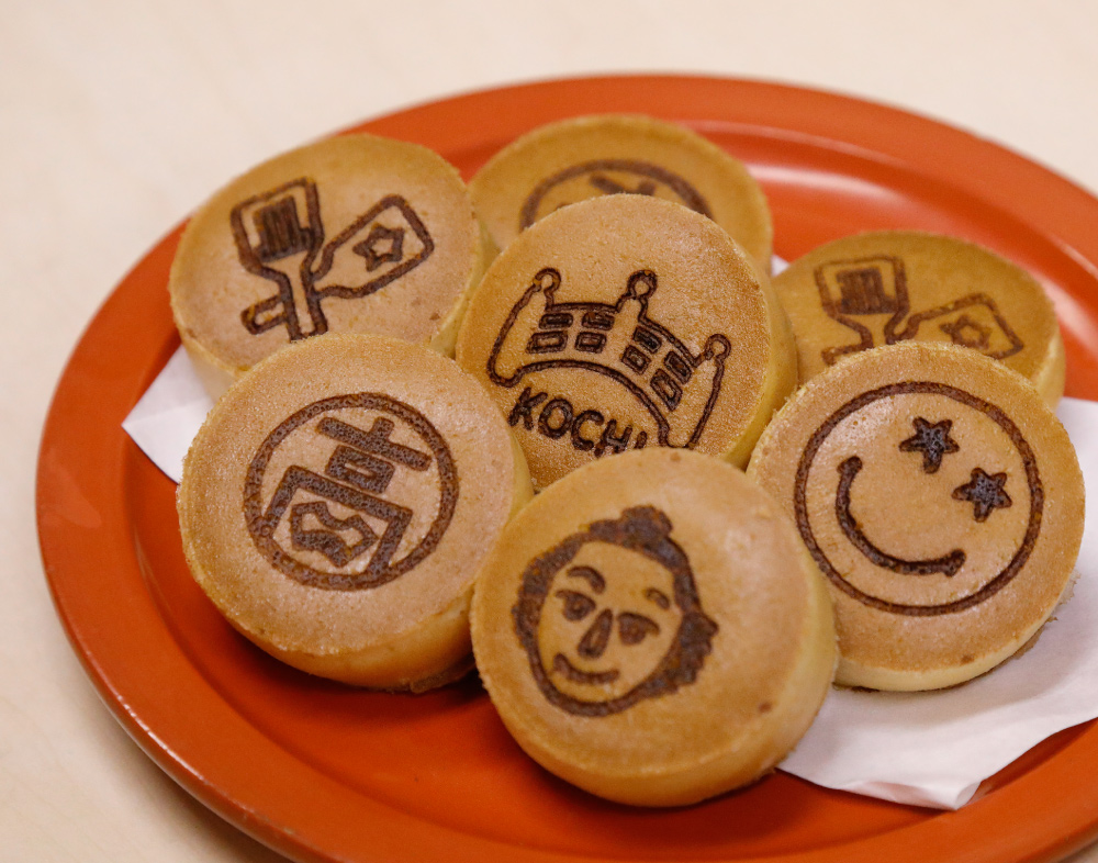 都まんオリジナル焼き印